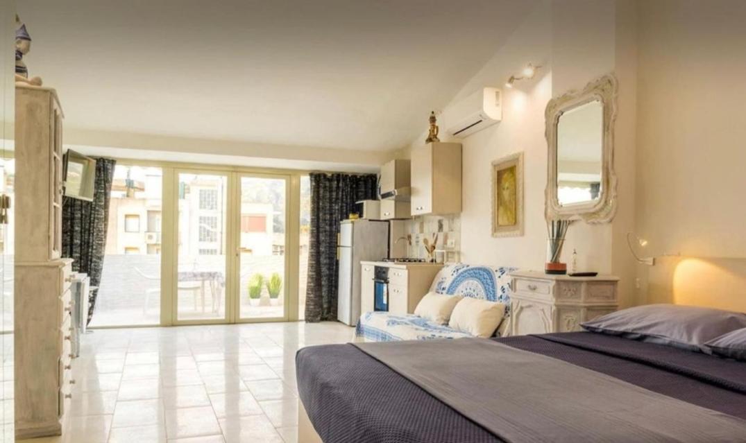 Janeta Panoramic Loft Giardini Naxos